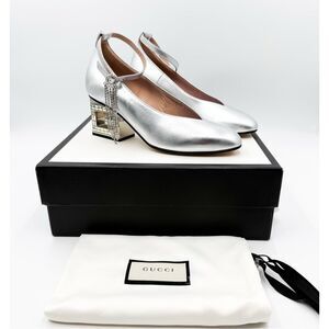 Gucci GG Crystal Metallic Silver Leather Mary Jane Pumps Heels EU 38 US 8